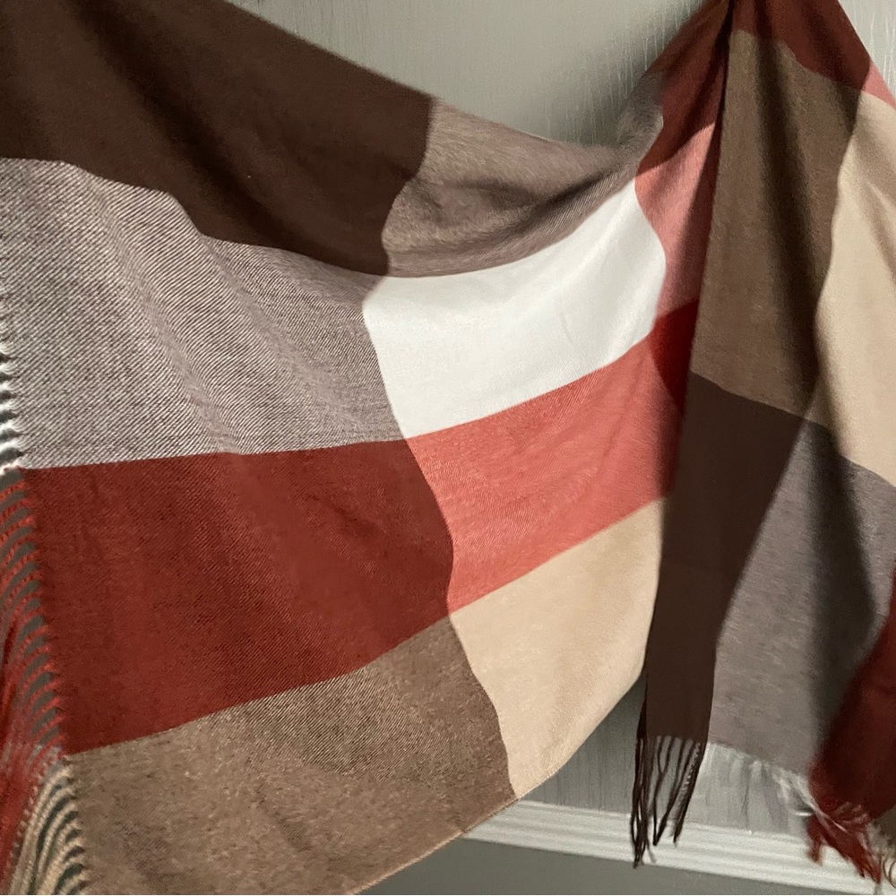 Cozy Colorblock Fringe Wrap Shawl - Rust & Cream - Picture 2 of 6